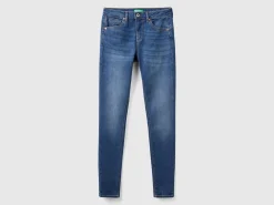 Skinny fit push up jeans
