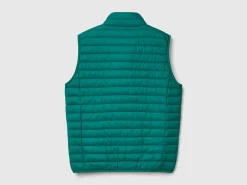 Sleeveless puffer jacket with recycled wadding
