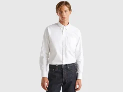 Slim fit button-down shirt