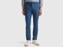Slim fit chinos in stretch cotton