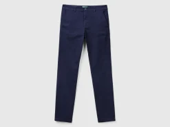 Slim fit chinos in stretch cotton
