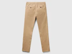 Slim fit chinos in stretch cotton