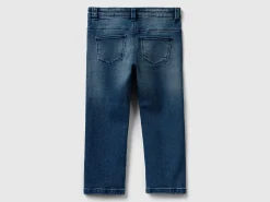slim fit jeans