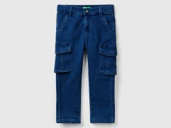 Slim fit jeans with big pockets