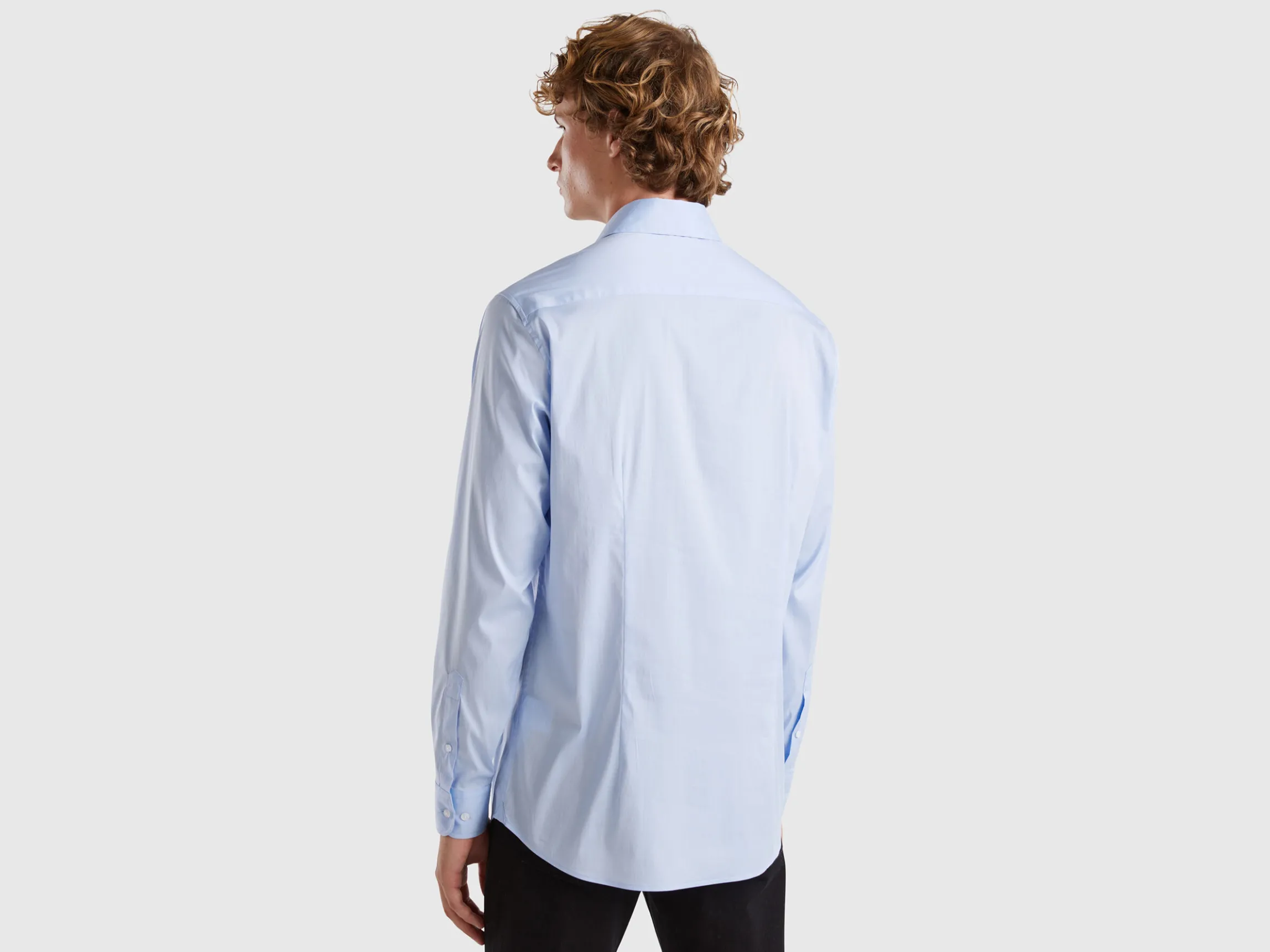 Slim fit shirt