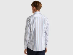 Slim fit striped shirt