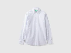 Slim fit striped shirt