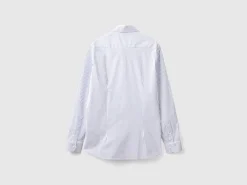 Slim fit striped shirt