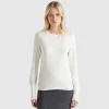 Slim fit sweater in viscose blend