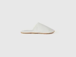 Slippers with case