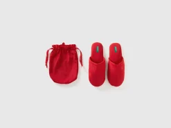 Slippers with case