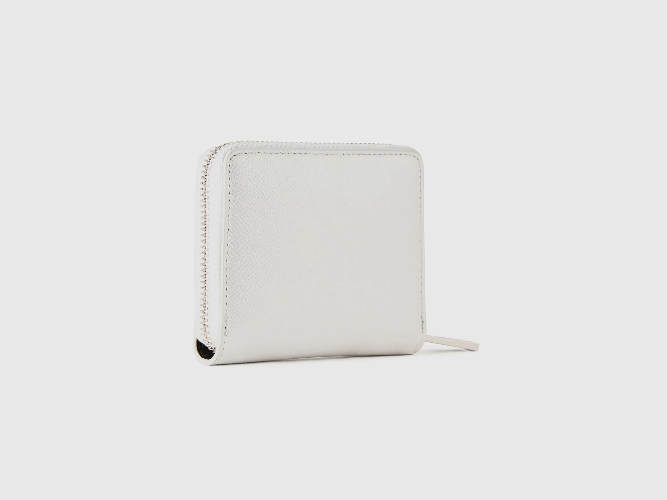 Small zip wallet
