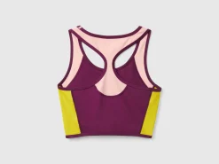 Sports bra top with recycled fabric