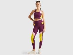 Sports leggings with pocket