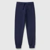 Sporty trousers with drawstring