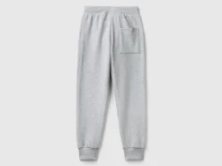 Sporty trousers with drawstring