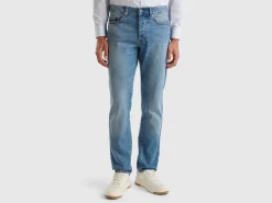 Straight fit jeans