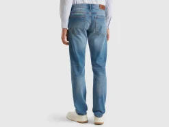 Straight fit jeans