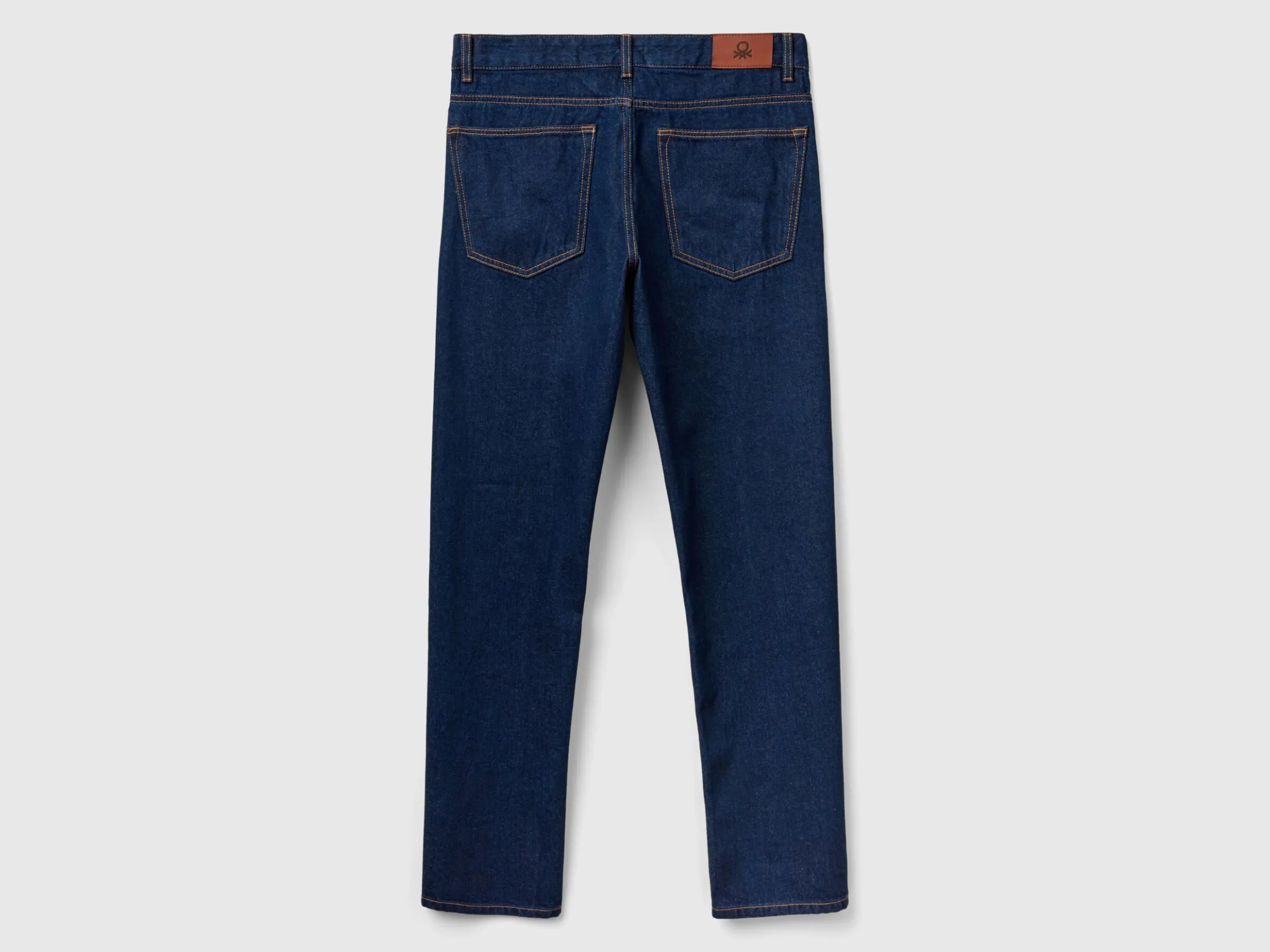 Straight fit jeans
