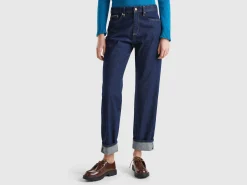 Straight jeans with cuffs