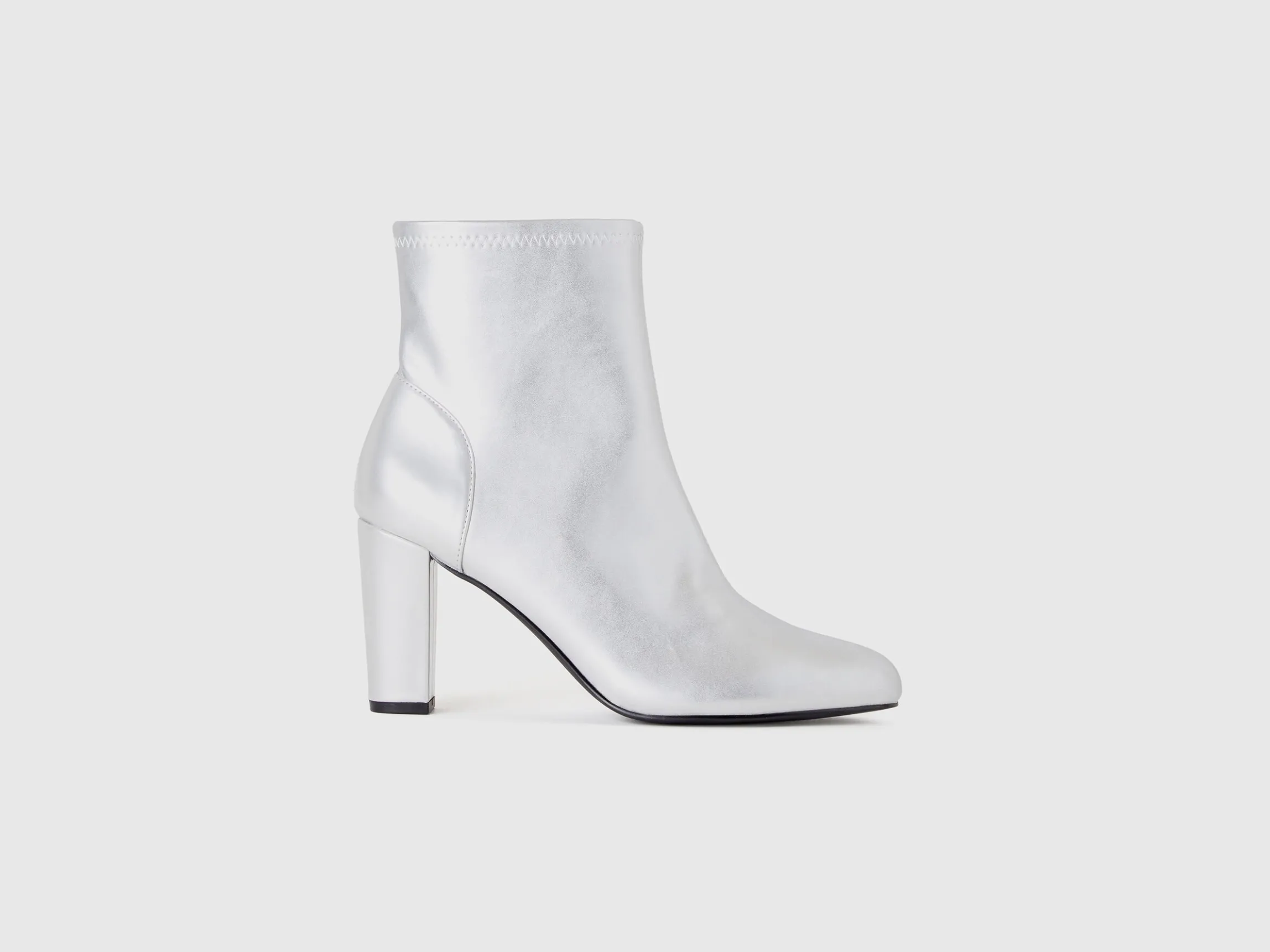 Stretch ankle boots with heels