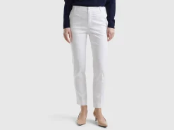 Stretch cotton chinos