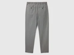 Stretch cotton chinos
