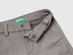Stretch cotton trousers