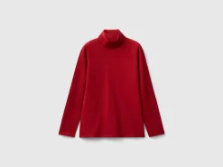 Stretch t-shirt with high neck