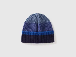Striped cap in pure Shetland wool