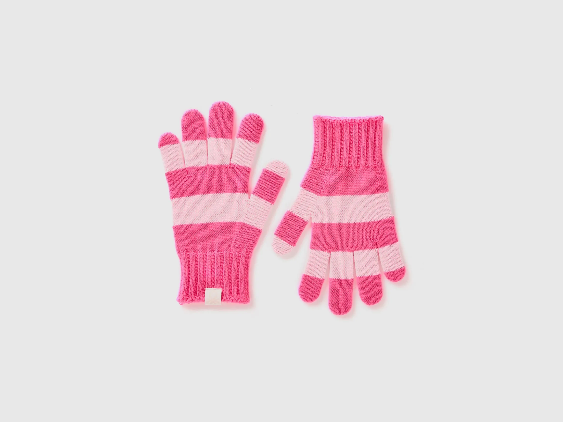 Striped knit gloves