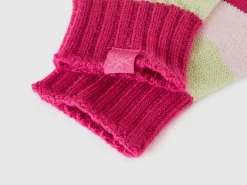 Striped knit gloves
