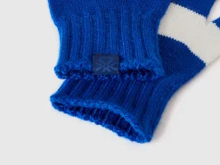 Striped knit gloves
