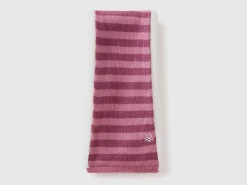Striped knit scarf