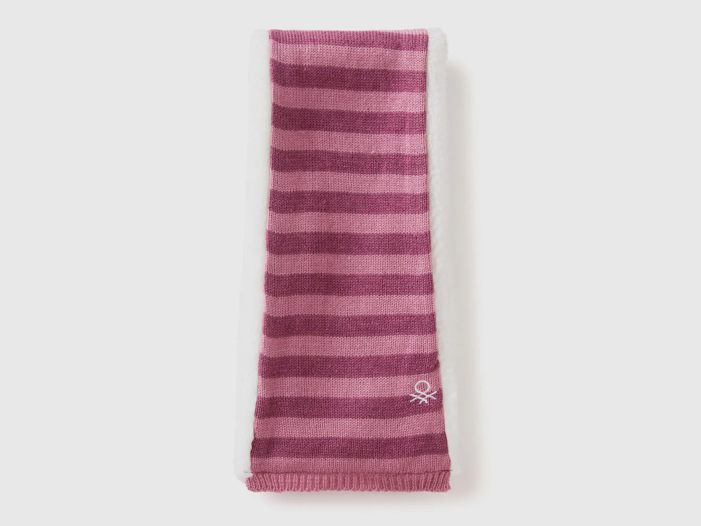 Striped knit scarf