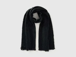 Striped scarf