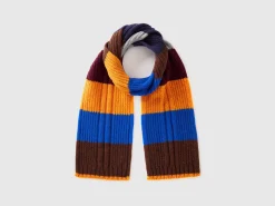Striped scarf in pure Shetland wool