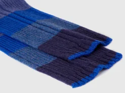 Striped scarf in pure Shetland wool