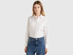 Striped shirt made from linen blend