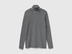 Striped turtleneck t-shirt