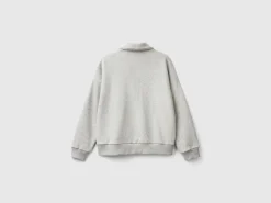Sweat fabric polo with V-neck