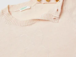 Sweater in wool blend with embroidery