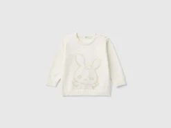Sweater with bunny inlay