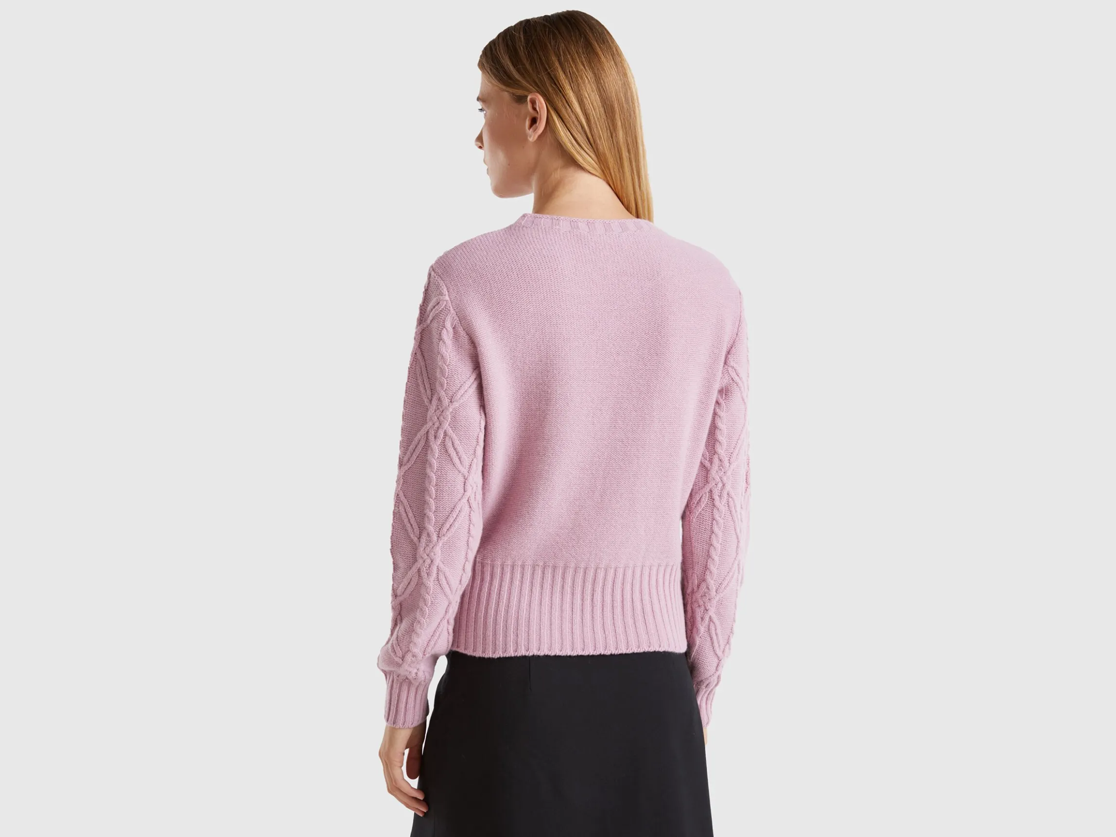Sweater with cable knit