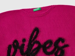 Sweater with fur graphic