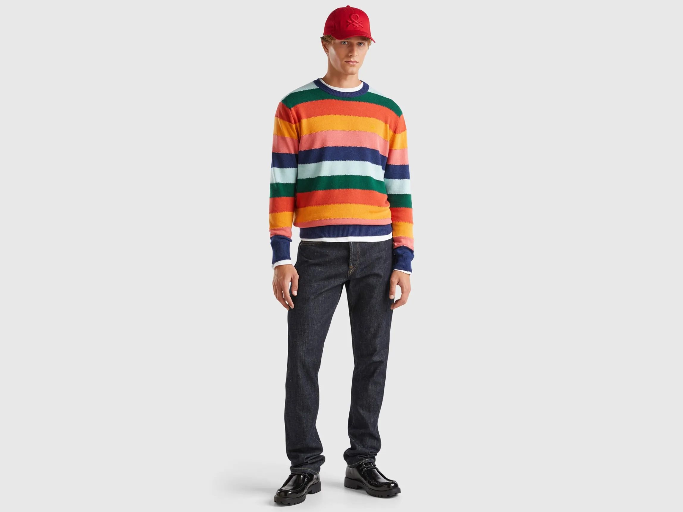 Sweater with multicolor stripes