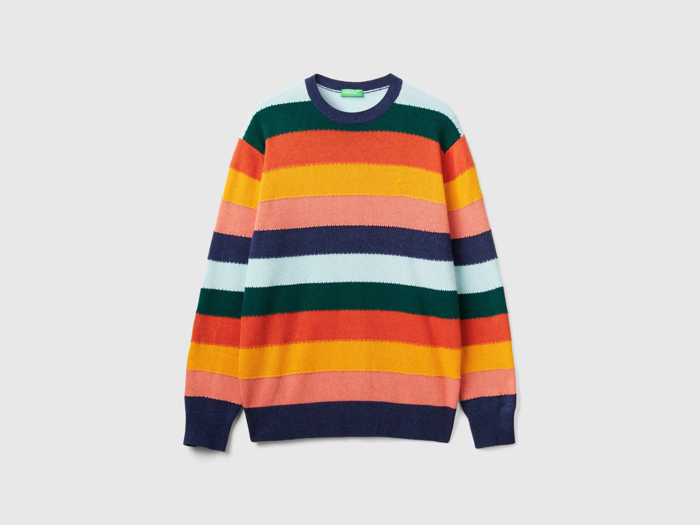 Sweater with multicolor stripes
