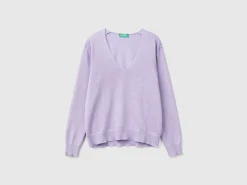 Sweater with V-neck and lurex
