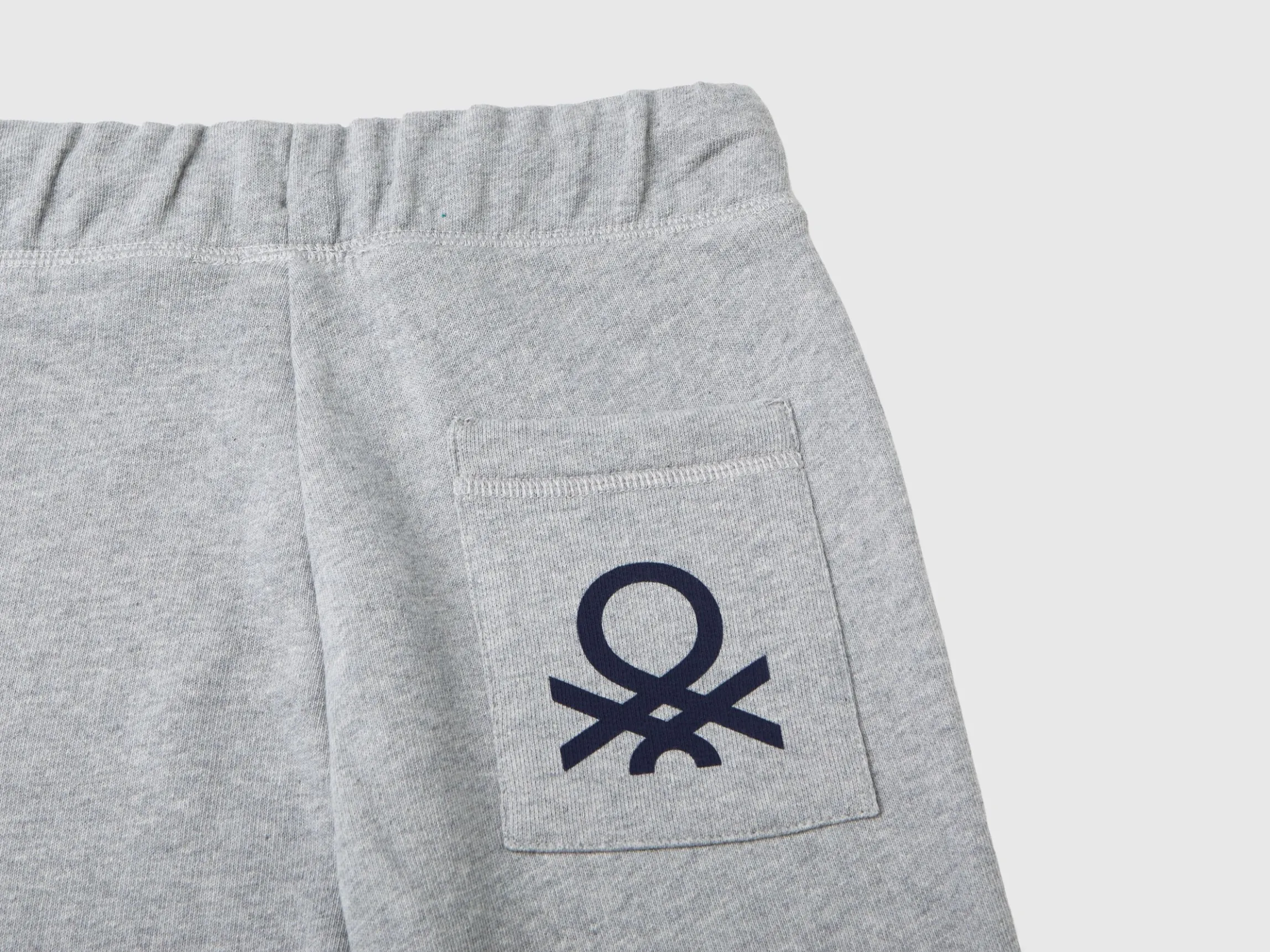 Sweatpants in 100% cotton