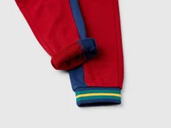 Sweatpants with embroidery